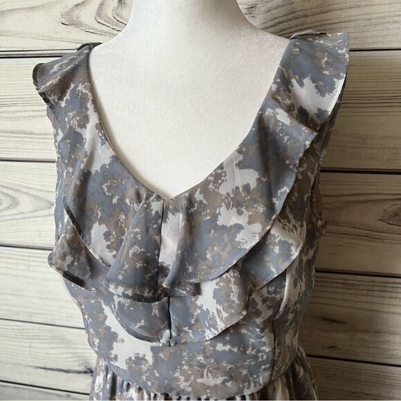 Gap Tan & Grey Patterned Ruffle Neckline A-Line Dress - Picture 2 of 7
